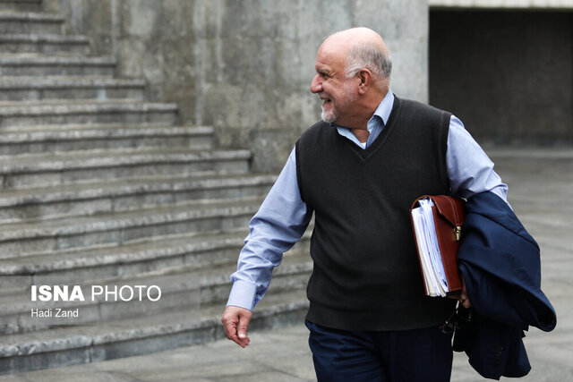 استیضاح زنگنه از دستور کار مجلس خارج شد