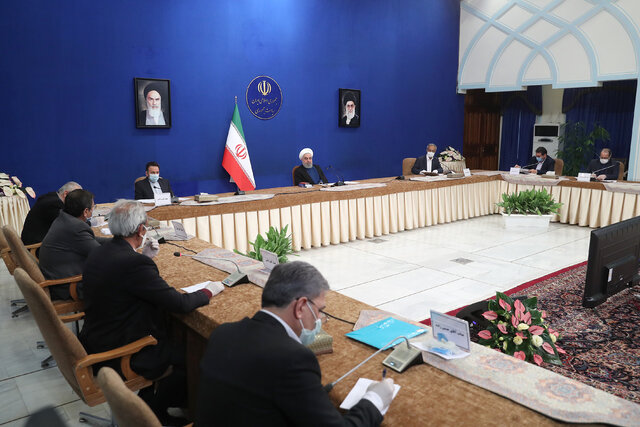 به یک تحول در بخش تولید با توجه به تقاضای کنونی بازار نیاز داریم