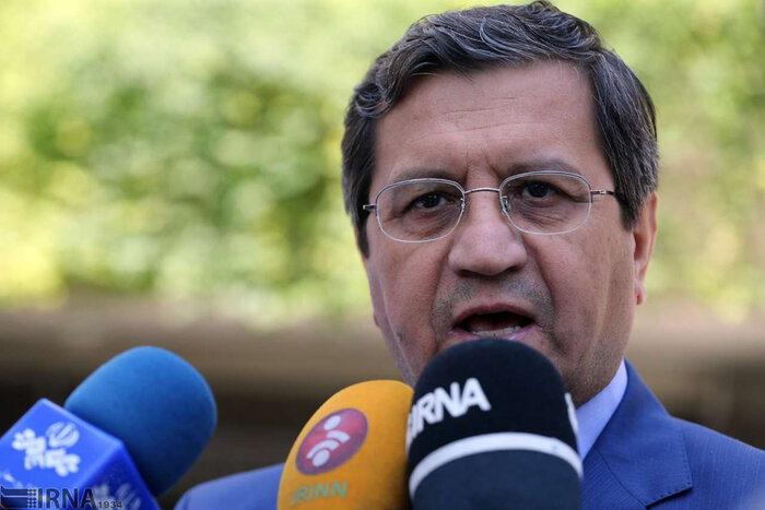 همتی: ذخایر ارزی بانک مرکزی در حد کفایت و خوب است