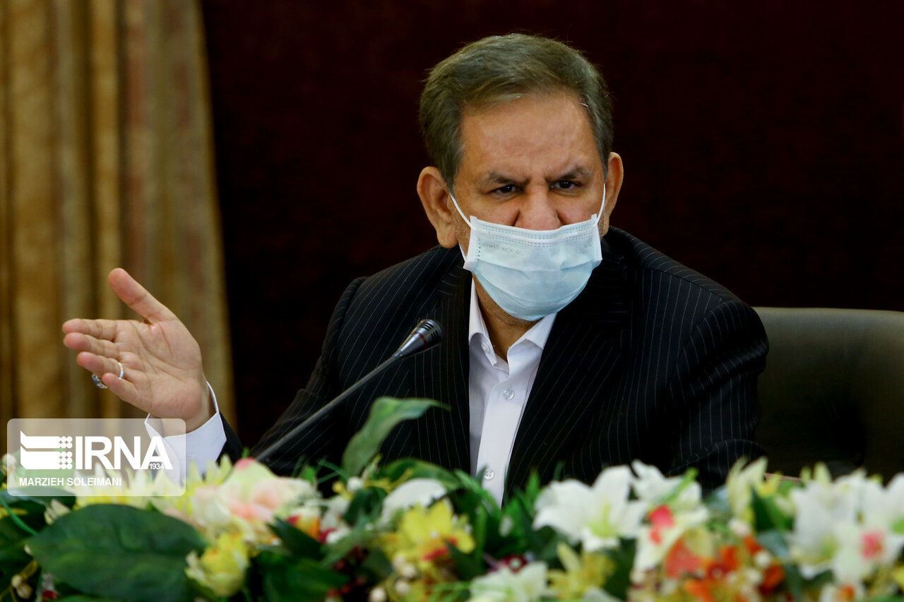 برای توسعه کشور باید از توان شرکت‌های دولتی و عمومی حمایت کرد