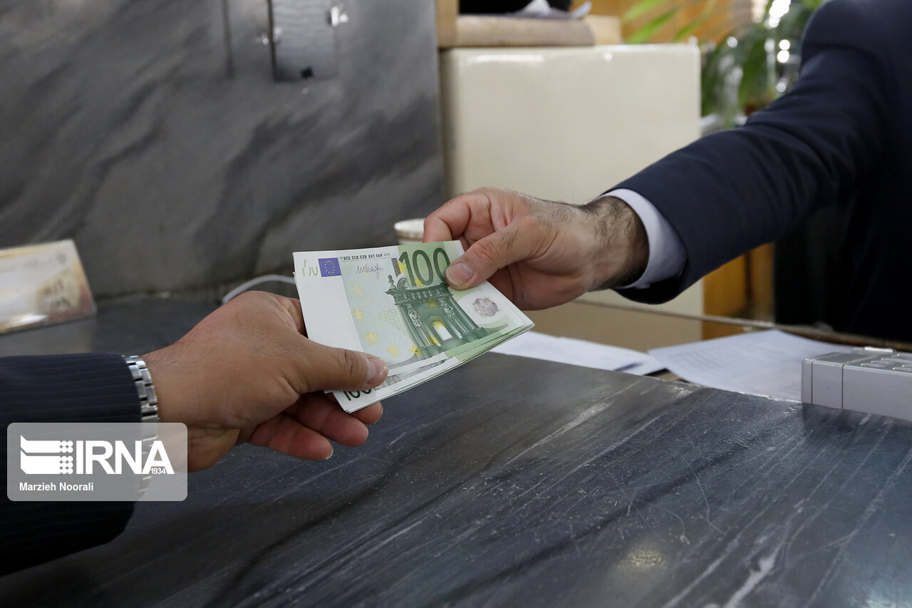 بخش خصوصی از برخورد دولت با صادرکنندگان متخلف حمایت می‌کند