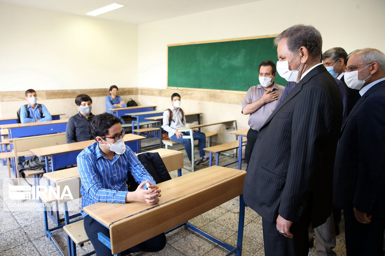 جهانگیری: خانواده‌ها برای انتخاب روش‌ آموزشی فرزندان خود مخیر هستند 