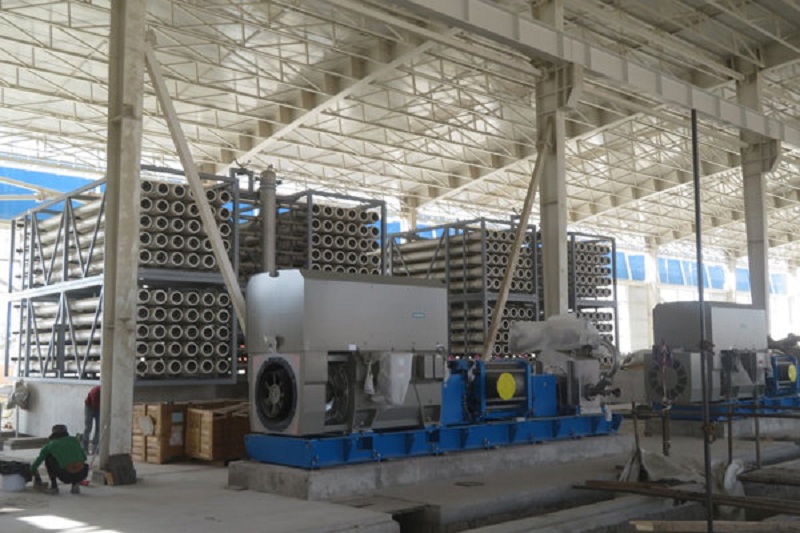  مرحله نخست بزرگترین آب شیرین کن کشور به بهره برداری رسید