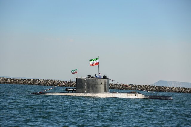 زیردریایی کاملا بومی «فاتح » به ناوگان نیروی دریایی ارتش ملحق شد