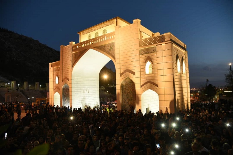 یادمان جان باختگان سیل شیراز در دروازه قرآن