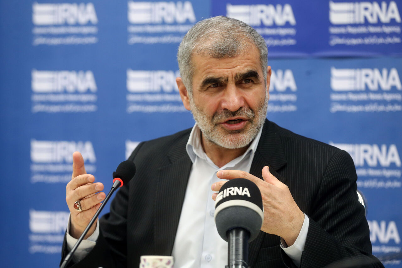 تصویب کلیات لایحه بودجه به‌معنای حذف ارز ۴۲۰۰ تومانی است/نمایندگان پای کار برچیده‌شدن این رانت هستند