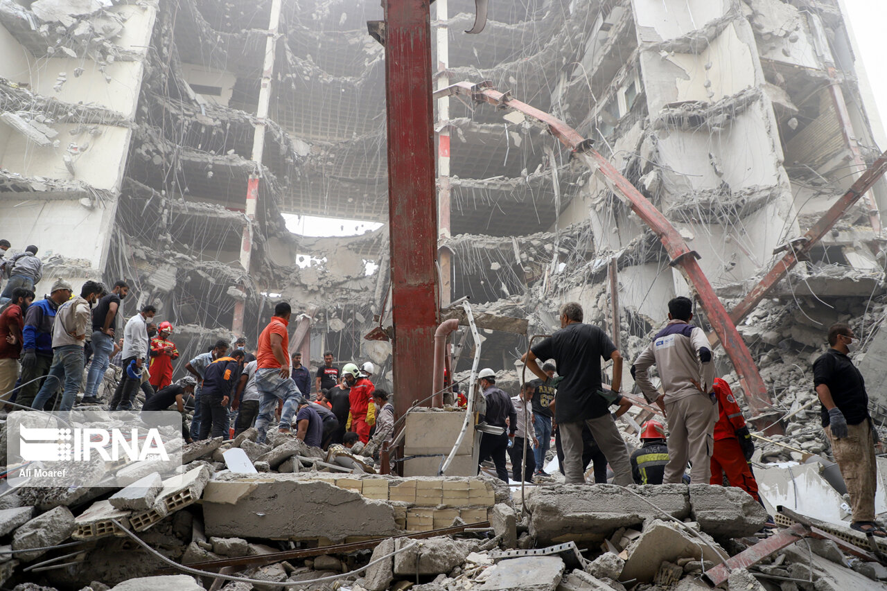 آخرین خبر از ریزش ساختمان در آبادان/ آغاز آواربرداری متروپل با مدیریت وزیر کشور + فیلم /شهردار آبادان دستگیر شد