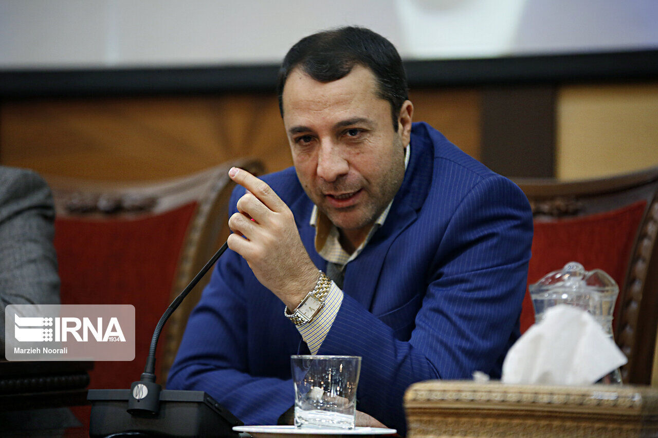 تامین ارز مورد نیاز واردات خودرو/ متناسب با پیشرفت طرح مسکن، وام پرداخت می‌شود