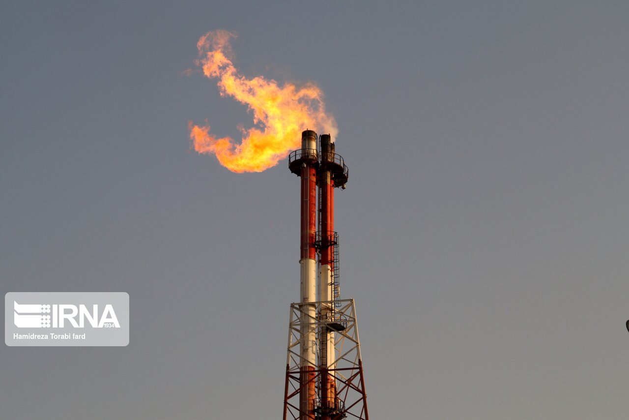 درآمد ۵۰۰ میلیون دلاری با جمع‌آوری گازهای همراه میادین غرب کارون
