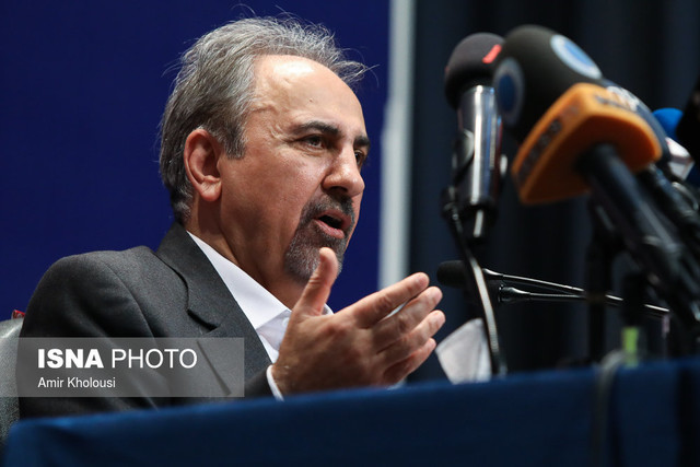 بعد از حادثه، سر خاک پدر و پدربزرگم رفتم که خود را بکشم