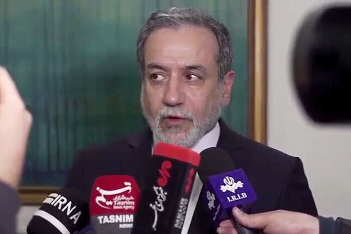 عراقچی: تاکنون هیچ دوره مذاکراتی بین ایران و آمریکا برگزار نشده است